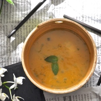 soupe de légumes à la citronnelle